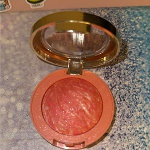 Milani blush